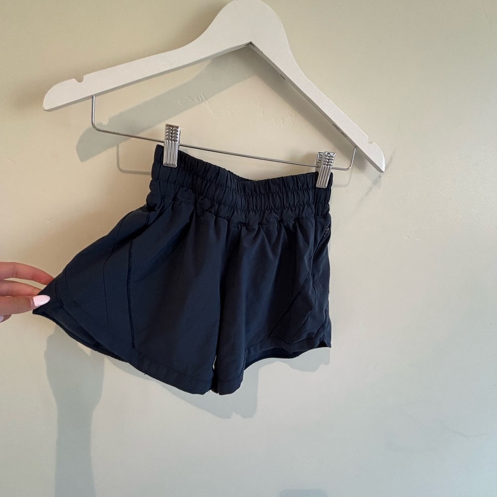 Lululemon hotty hots